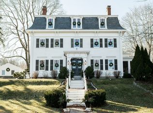 51 High St, Newburyport, MA 01950