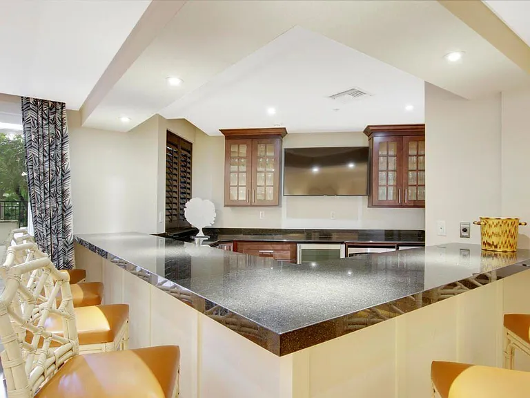 801 S Olive Ave #1515 — Photo 40
