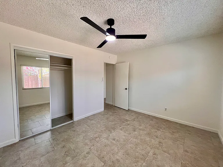 4373 College Ave #4373 — Photo 8