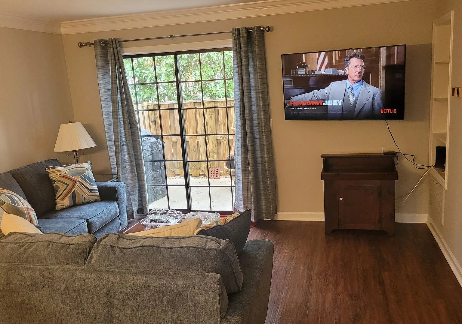 Furnished 3 BR, 3 BH Townhouse in Wilmington! — Photo 2