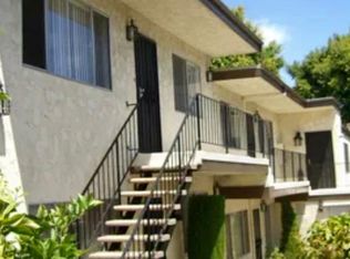 331 Eucalyptus Dr, El Segundo, CA 90245