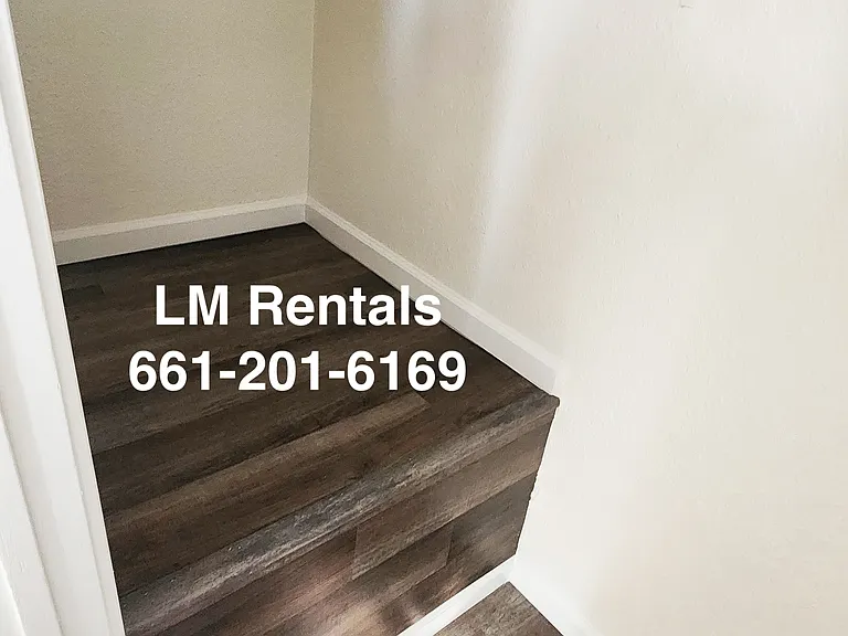 809 K St #B — Photo 12