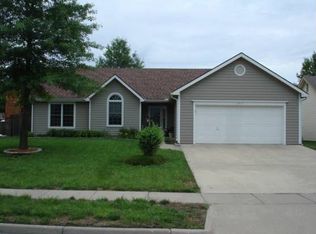 1912 Golden Rain Dr, Lawrence, KS 66044