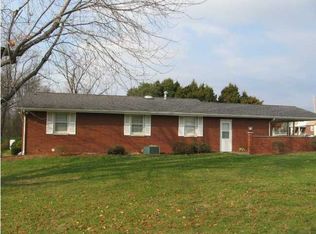 820 Rumbach Ave, Jasper, IN 47546