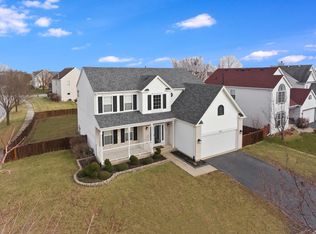 236 Gladiolus Dr, Romeoville, IL 60446