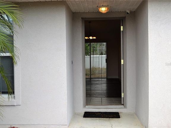 3rd image of 4257 Abaco Dr