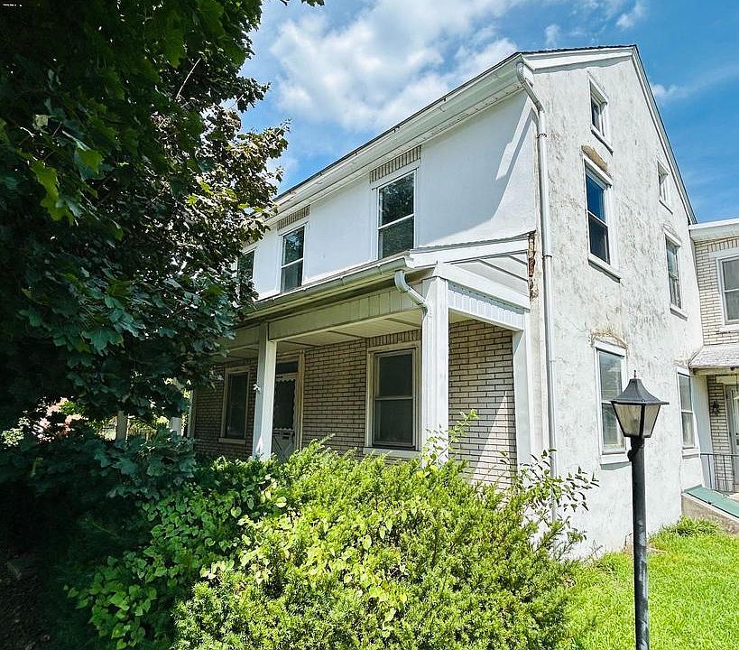 1st image of 120 S Kemp St