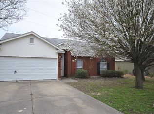 404 Canadian Cv, Hutto, TX 78634