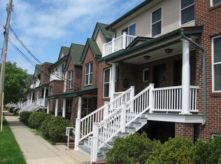 2019 W 58th St, Cleveland, OH 44102