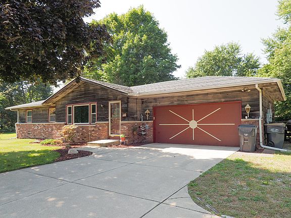 2nd image of 6426 Oakland Dr