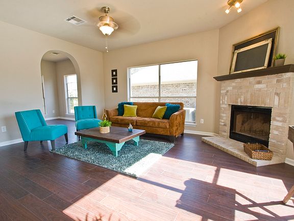 New wood laminate floors 