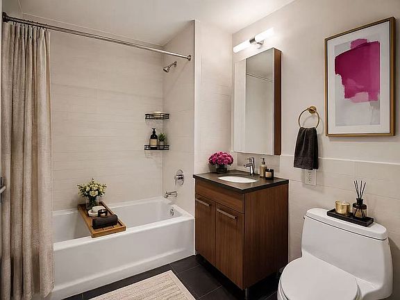 5th image of 12-15 Broadway #523