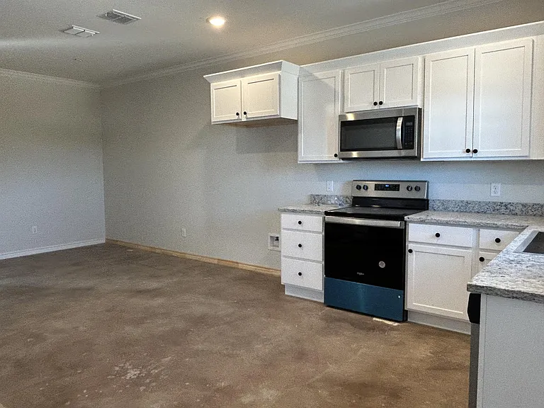 1604 New England Rd #0 — Photo 3