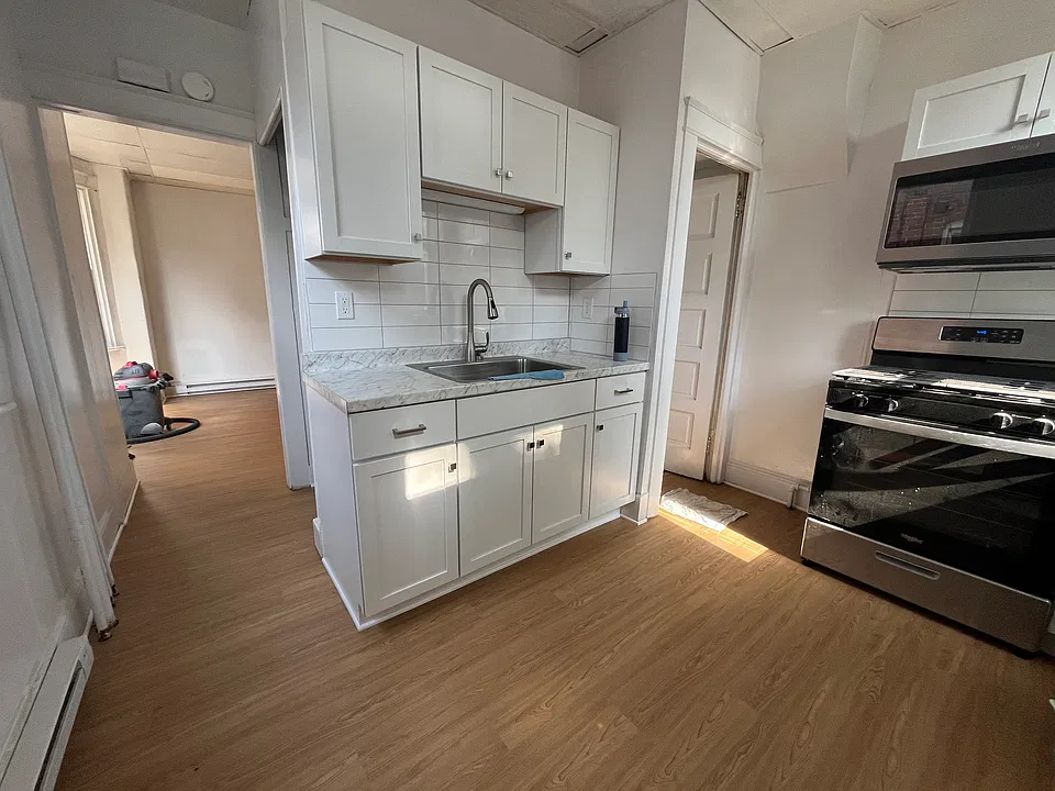 814 N Lime St #1