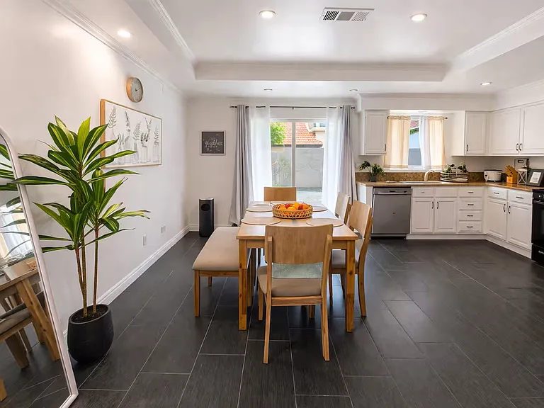2111 W Avenue P8 — Photo 3