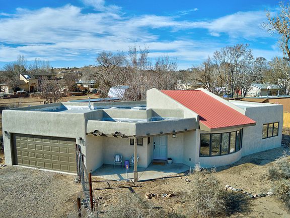 3rd image of 47 Cherri Ct