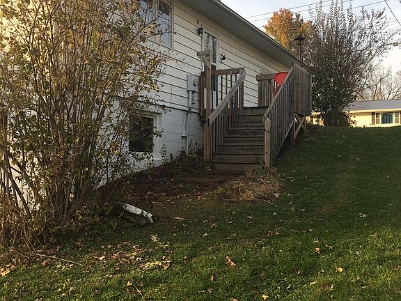 2nd image of 229 W Water St