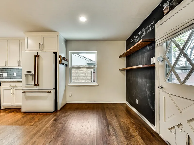 7319 Haverford Rd — Photo 8