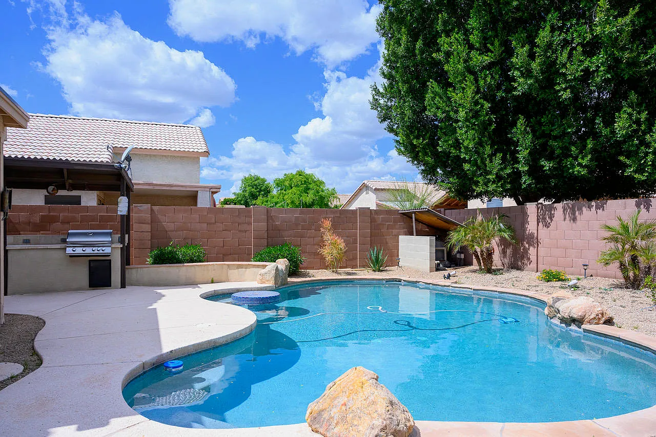 4 bed, 2.5 bath, 2359 sqft, $3,895 — Photo 1