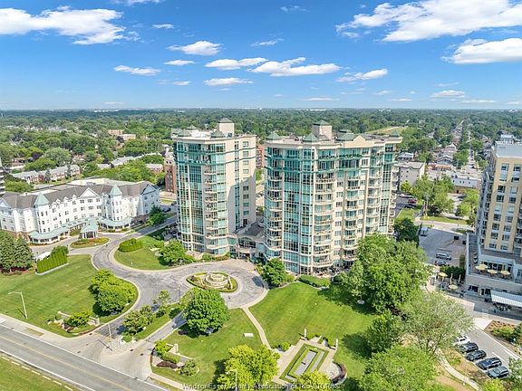 4th image of 4955 Riverside Dr E #202
