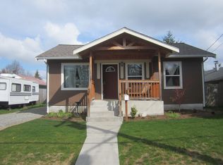 814 Main St, Lynden, WA 98264