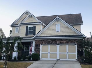 7911 Keepsake Ln, Flowery Branch, GA 30542