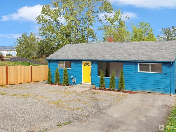 833 E Marine View Drive, Everett, WA 98201