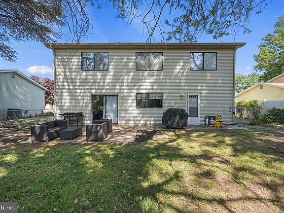 4th image of 447 Alder Rd