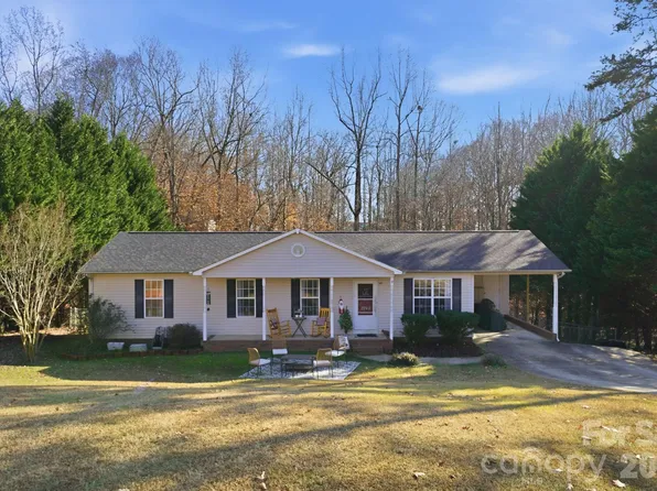 2743 Stockwood Dr, Gastonia, NC 28056
