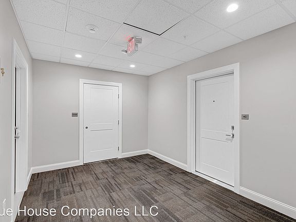 5th image of 427 Washington Ave #3C