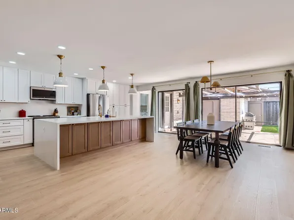 1550 N STAPLEY Drive #21, Mesa, AZ 85203