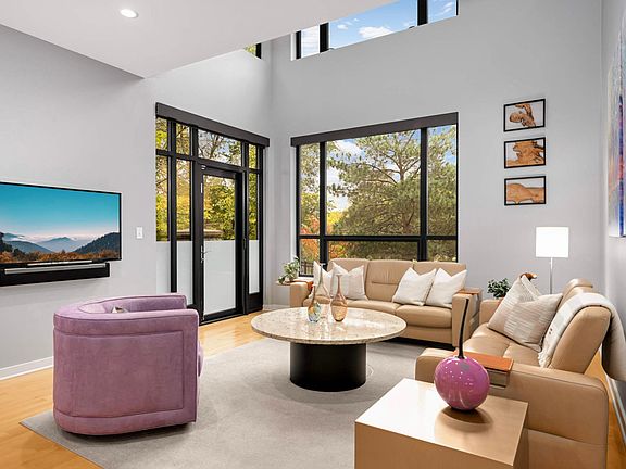 4th image of 3106 W Lake St #133
