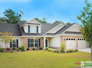 2004 Woodside Xing, Savannah, GA 31405