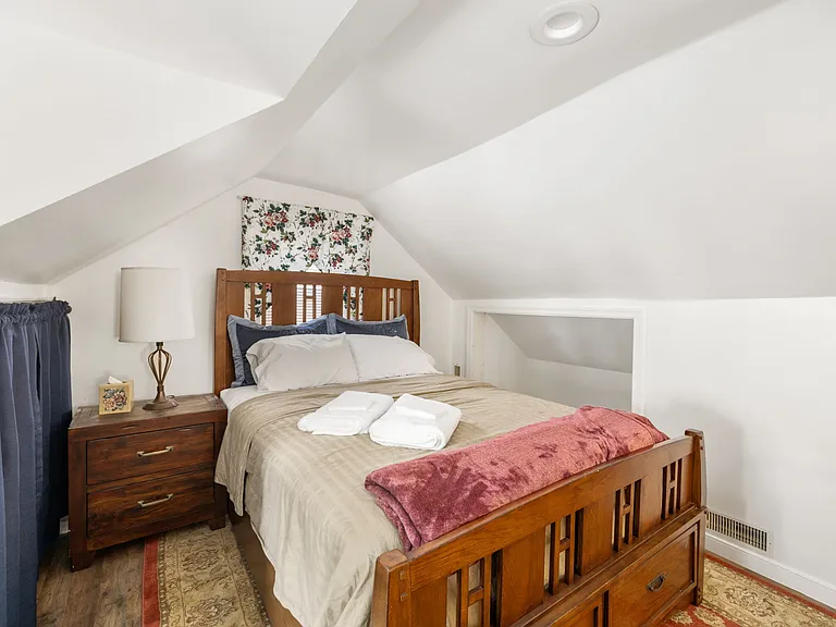 3158 Moody Ave — Photo 37