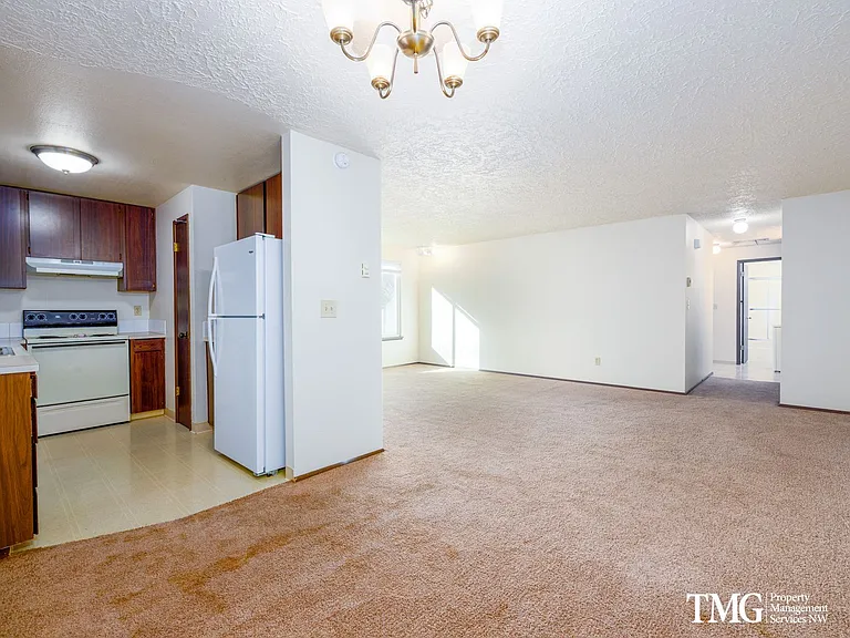 1526 SE Talton Ave — Photo 9