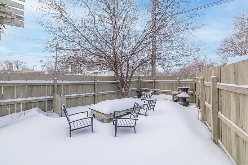 Winnipeg Apartment for rent - 2 Bedrooms — photo 5