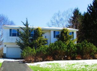 17040 County Highway 18, Stamford, NY 12167