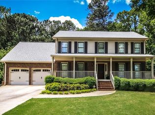 1071 Kelvington Way, Lilburn, GA 30047