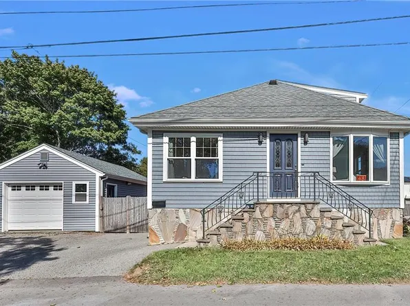 48 Central Ave, Warren, RI 02885