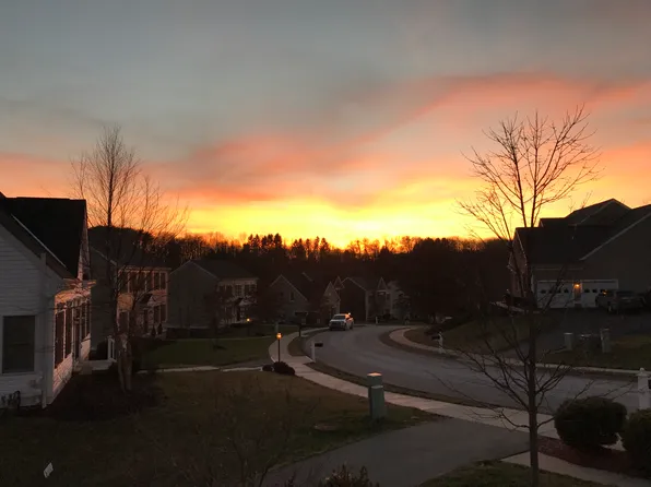 613 Quincy Ln, Wexford, PA 15090