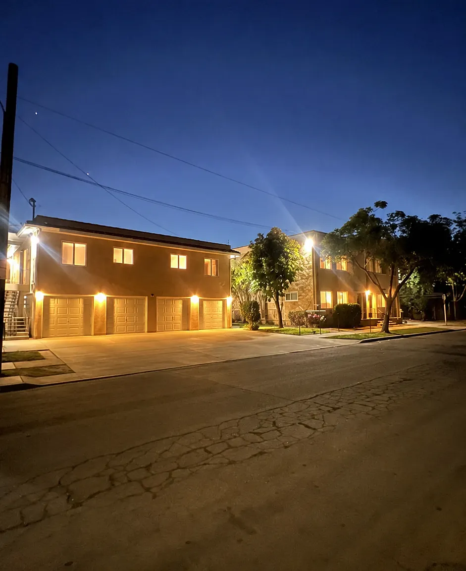 2 bed, 615 sqft, $2,785 — Photo 1