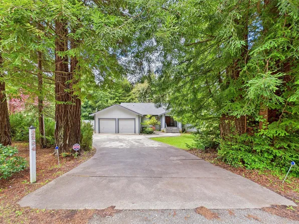 2894 Pigeon Point Rd, Eureka, CA 95503
