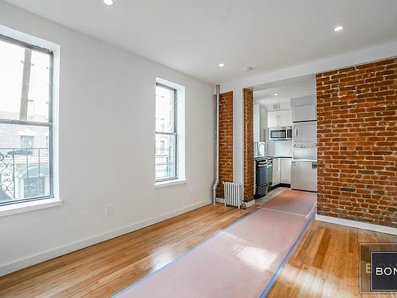 2nd image of 498 W 158th St APT 1D