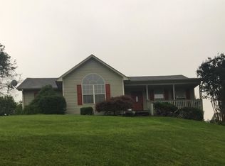 2273 Liberty Downs Dr, Morristown, TN 37814