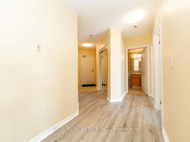 10 Mendelssohn St #117 — Photo 29