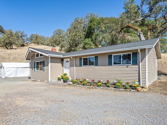 4th image of 2441 Redemeyer Road