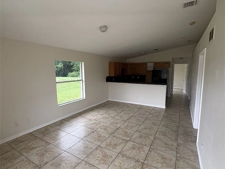 4768 Jordan Ave S — Photo 3
