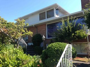 5830 Ann Arbor Ave NE, Seattle, WA 98105