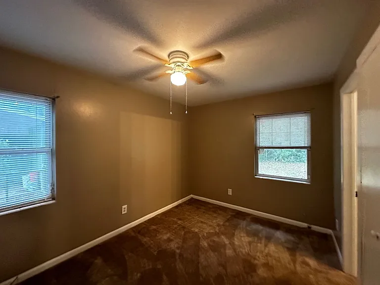 1730 Atkamire Dr — Photo 9