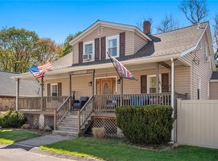 16 Elizabeth Ave, Smithfield, RI 02917